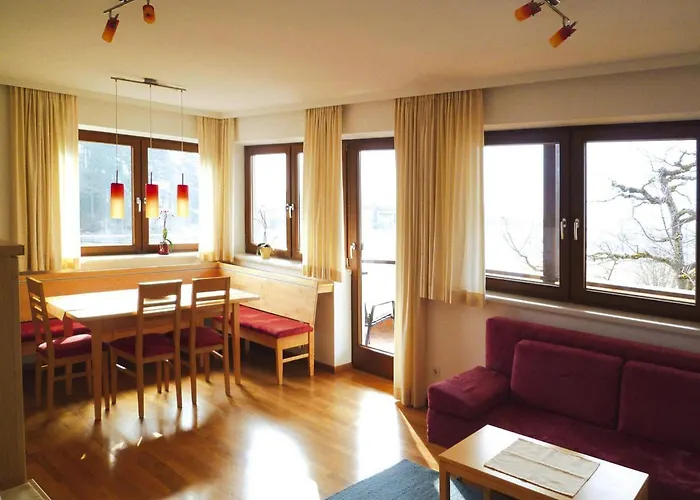بيت للعطل On Mieminger Plateau With Mountain Views ميمنغ