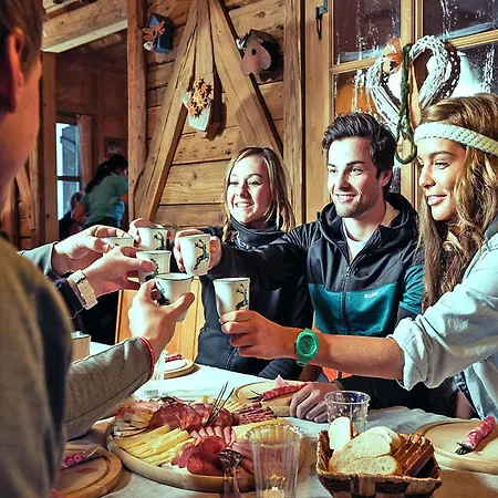 On Mieminger Plateau With Mountain Views * Mieming